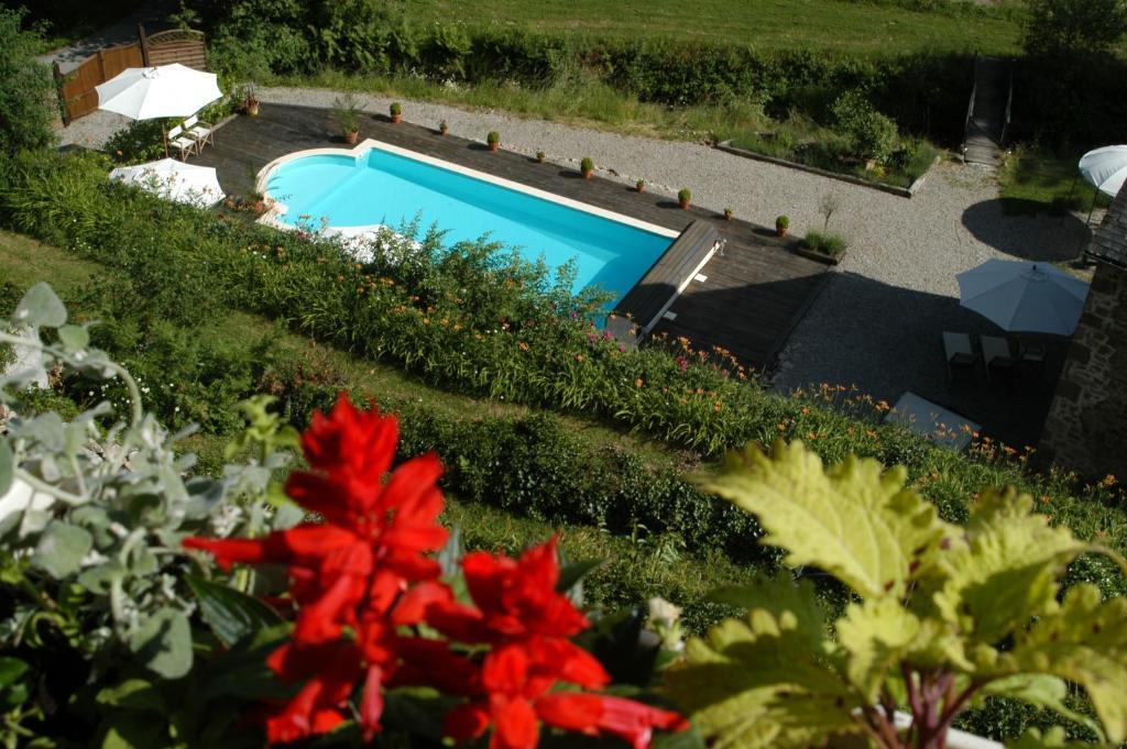 Le Moulin Des Farges Bed and Breakfast Meymac Exteriör bild