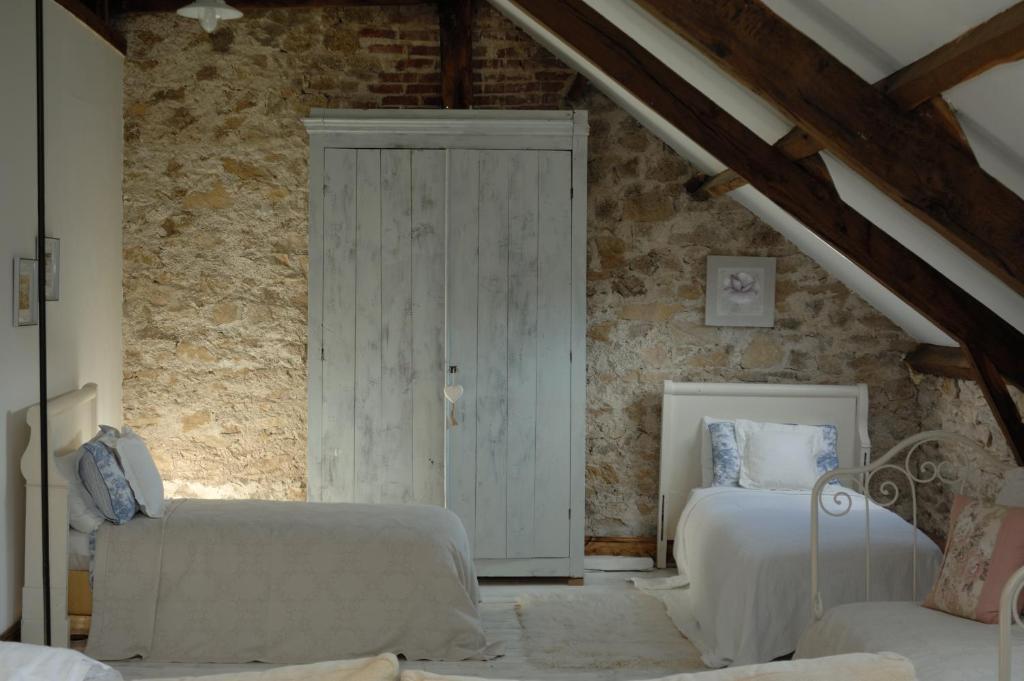 Le Moulin Des Farges Bed and Breakfast Meymac Rum bild